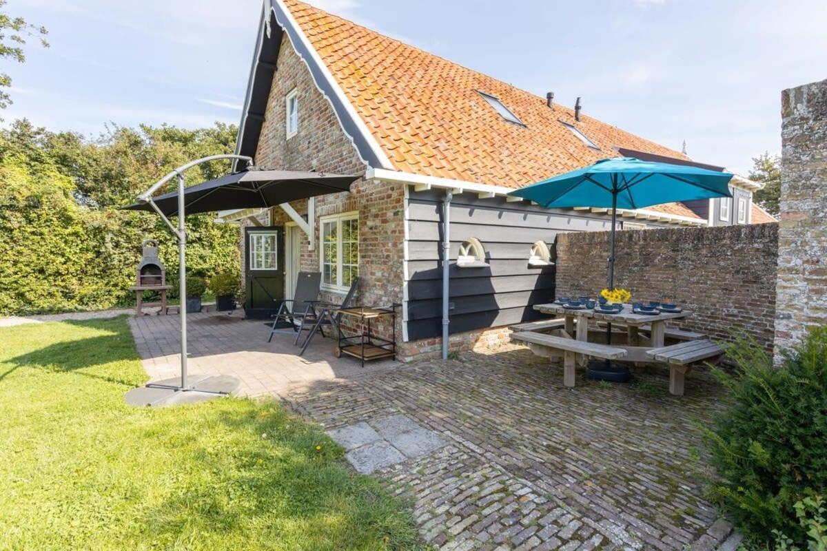 De Grote Schuur At Buitenplaats Zeeuwse Liefde Westkapelle Eksteriør billede